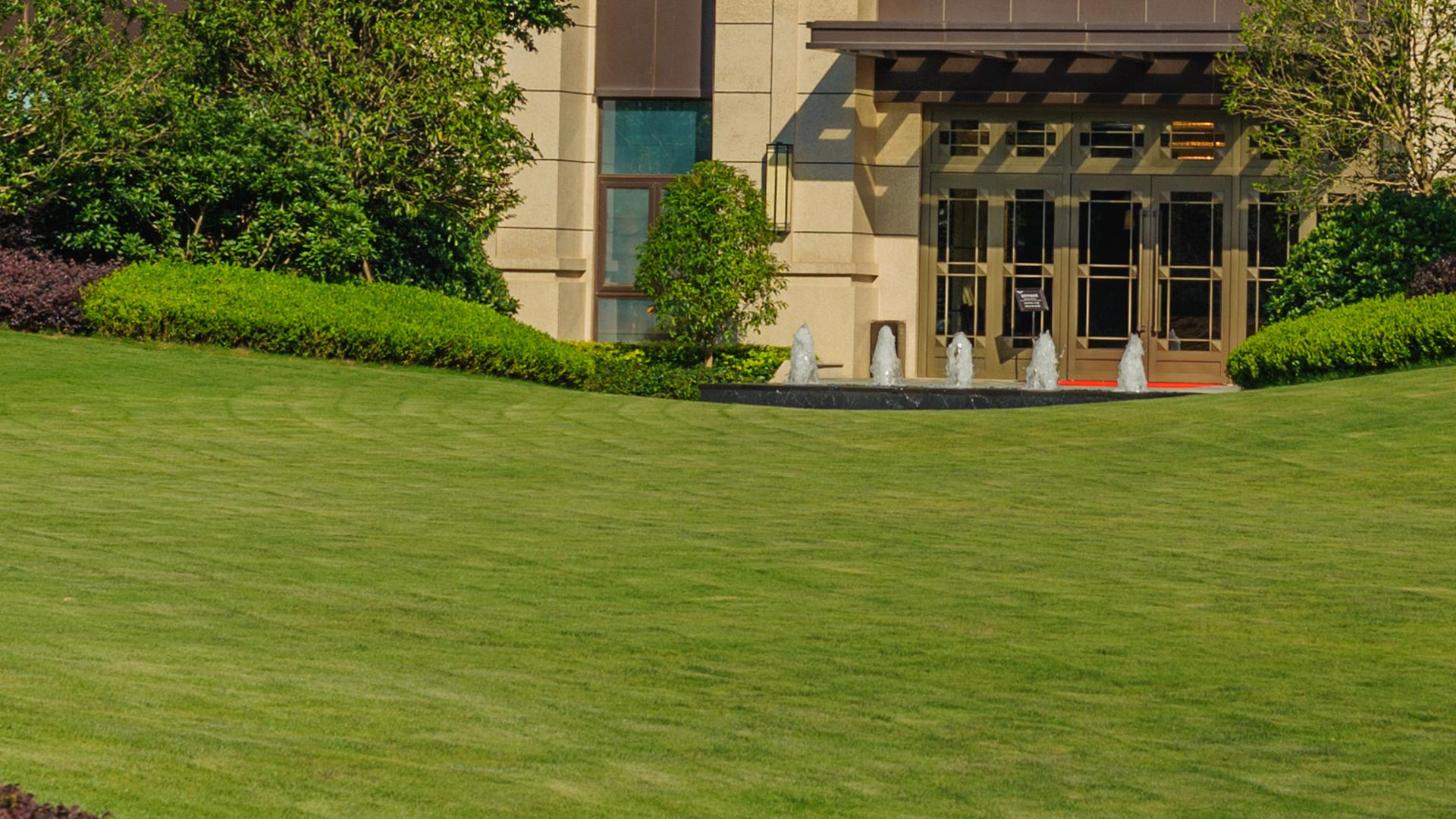 A large business building that we mow on a regular basis located in Bethlehem, PA.